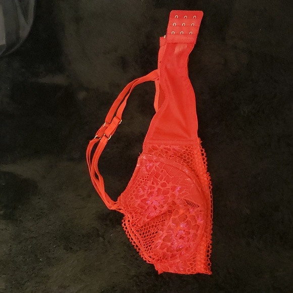 Adore Me red fishnet bra 36DD - Picture 5 of 5